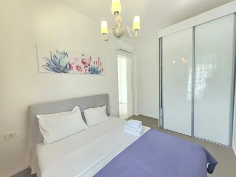 Sale, two bedroom apartment, 98m², Bečići, Budva - image 8