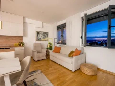 Prodaja, dvosoban stan, 63m², Tivat, Crna Gora - image 3