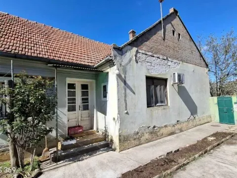 Prodaja, kuća, 248m², Dobanovci, Surčin - image 12