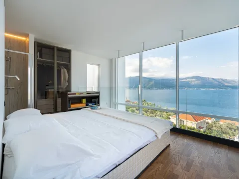 Izdavanje, jednosoban stan, 144m², Krašići, Tivat - image 33
