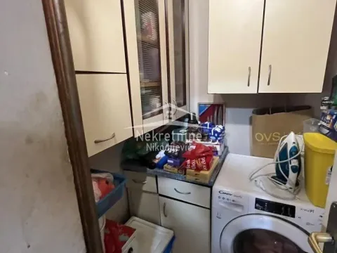 Sale, two bedroom apartment, 71m², Zemun Marije Bursać, Zemun Sve Podlokacije - image 4