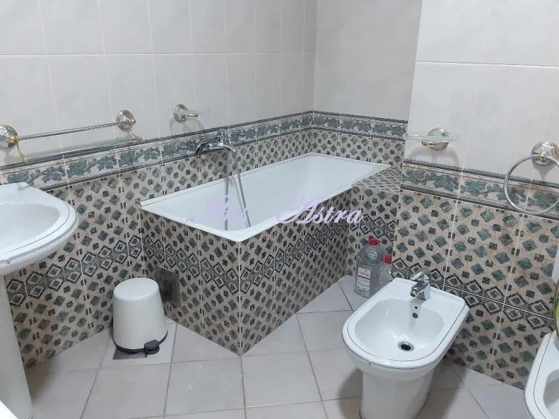 Rent, four bedroom apartment, 140m², Stari Grad, Beograd