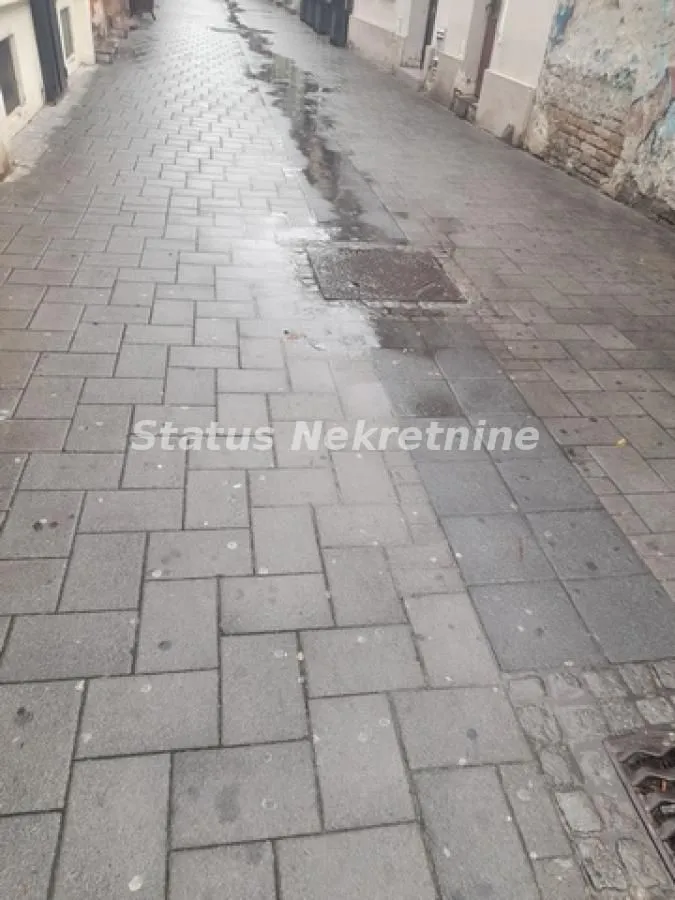 Rent, office space, 66m², Centar, Novi Sad
