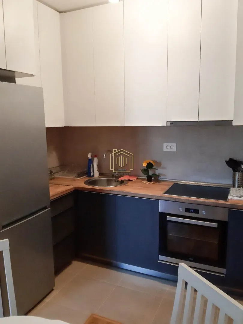 Rent, one bedroom apartment, 43m², City Kej, Podgorica