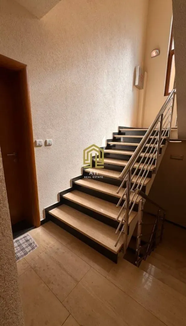 Sale, three bedroom apartment, 151m², Kamenovo, Budva