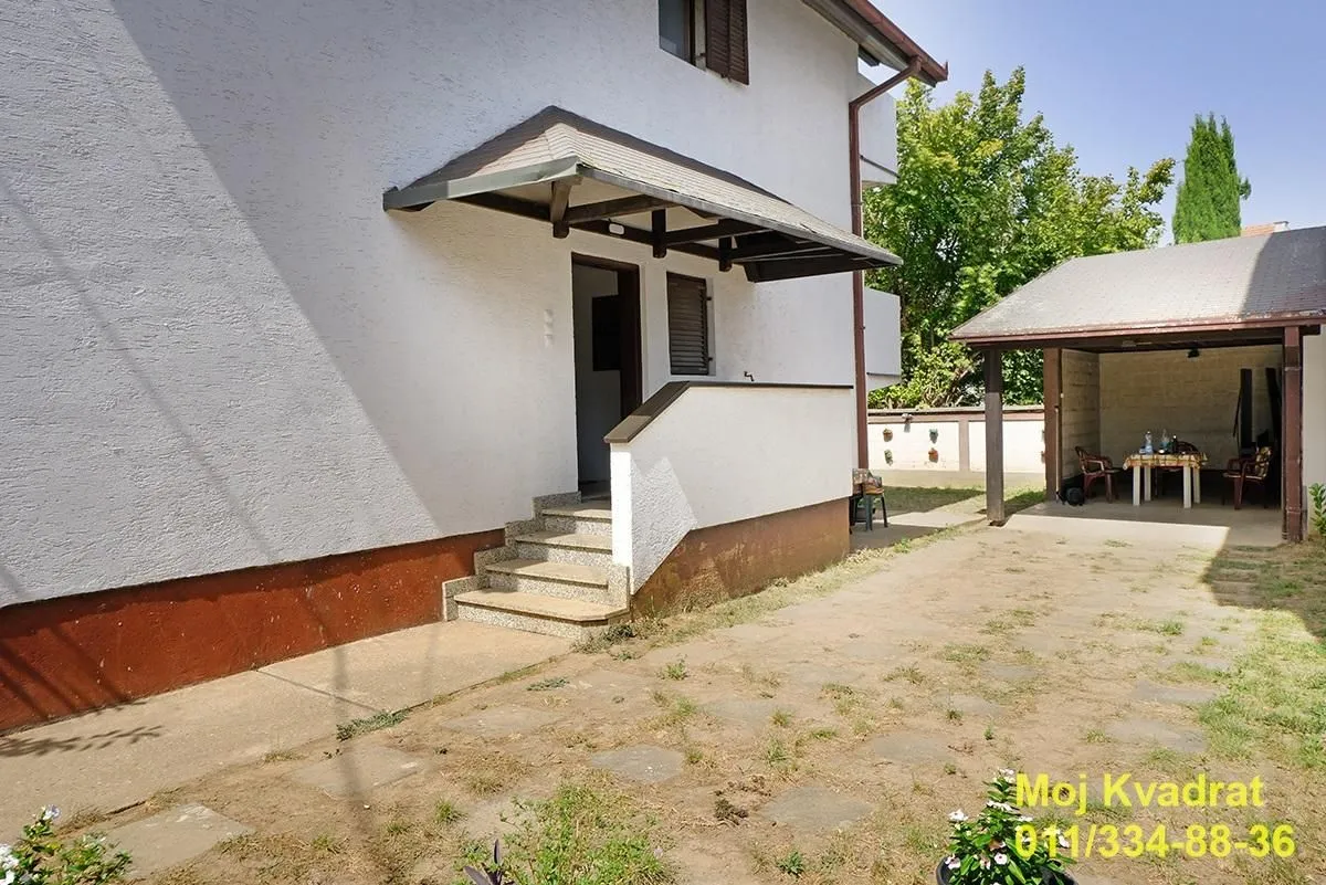 Rent, office space, 160m², Zemun Kalvarija, Zemun Sve Podlokacije
