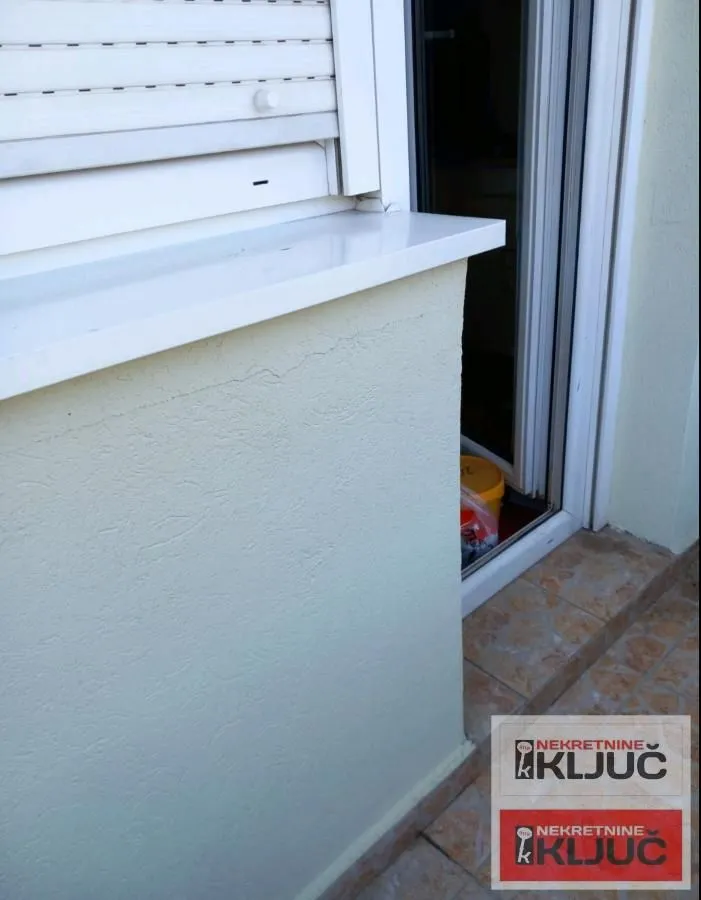 Izdavanje, garsonjera, 25m², Podbara, Novi Sad Sve Podlokacije