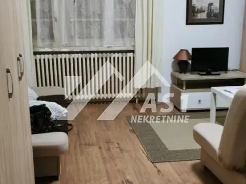 Izdavanje, stan, 30m², Novi Sad Sve Podlokacije, Novi Sad - image 2