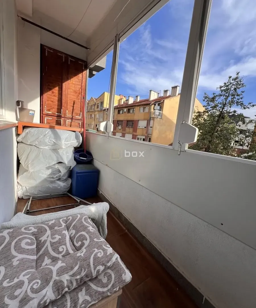 Prodaja, trosoban stan, 75m², Medijana, Niš