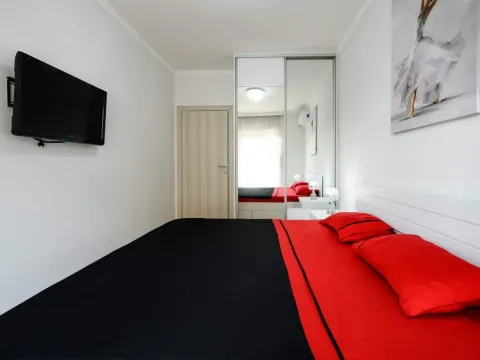 Rent, two bedroom apartment, 65m², Stari Aerodrom, Podgorica - image 12