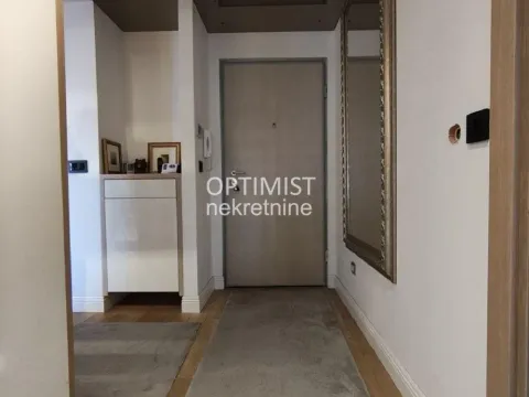 Prodaja, trosoban stan, 83m², Vračar Sve Podlokacije, Beograd - image 8