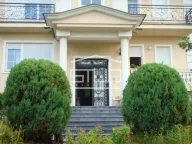 Sale, house, 531m², Zvezdin Stadion, Beograd - image 2