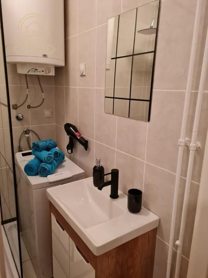 Prodaja, garsonjera, 29m², Bulevar Oslobodjenja, Novi Sad Sve Podlokacije