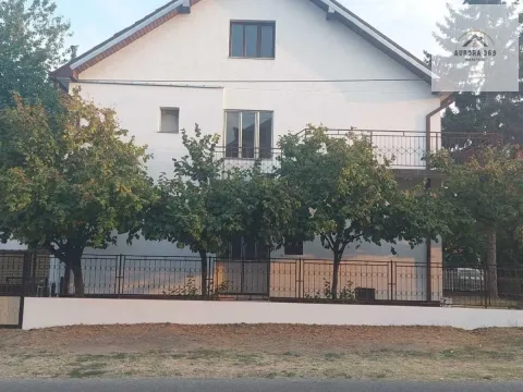 Prodaja, kuća, 290m², Ruma, Srbija - image 9