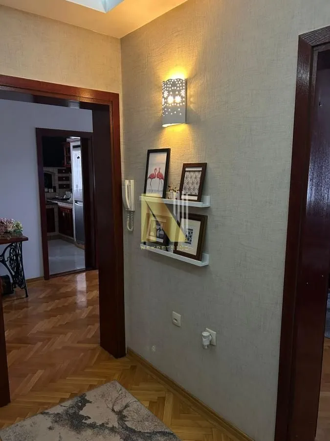 Prodaja, trosoban stan, 104m², Podbara, Novi Sad Sve Podlokacije
