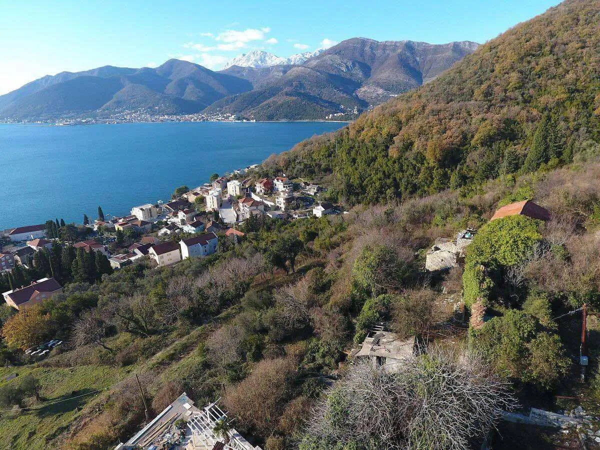 Prodaja, plac, 2200m², Gornja Lastva, Tivat