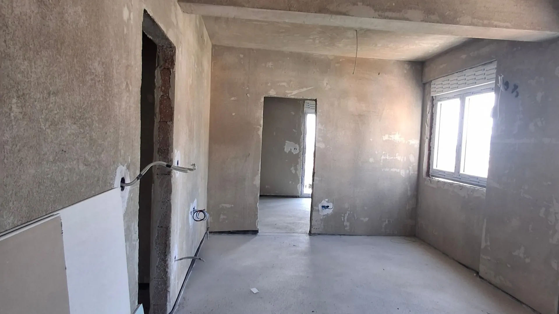 Prodaja, jednosoban stan, 38m², Podkošljun, Budva