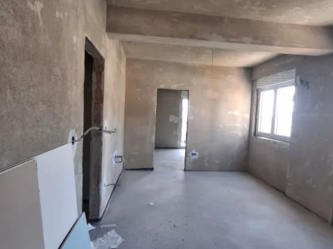 Sale, one bedroom apartment, 38m², Podkošljun, Budva - image 4