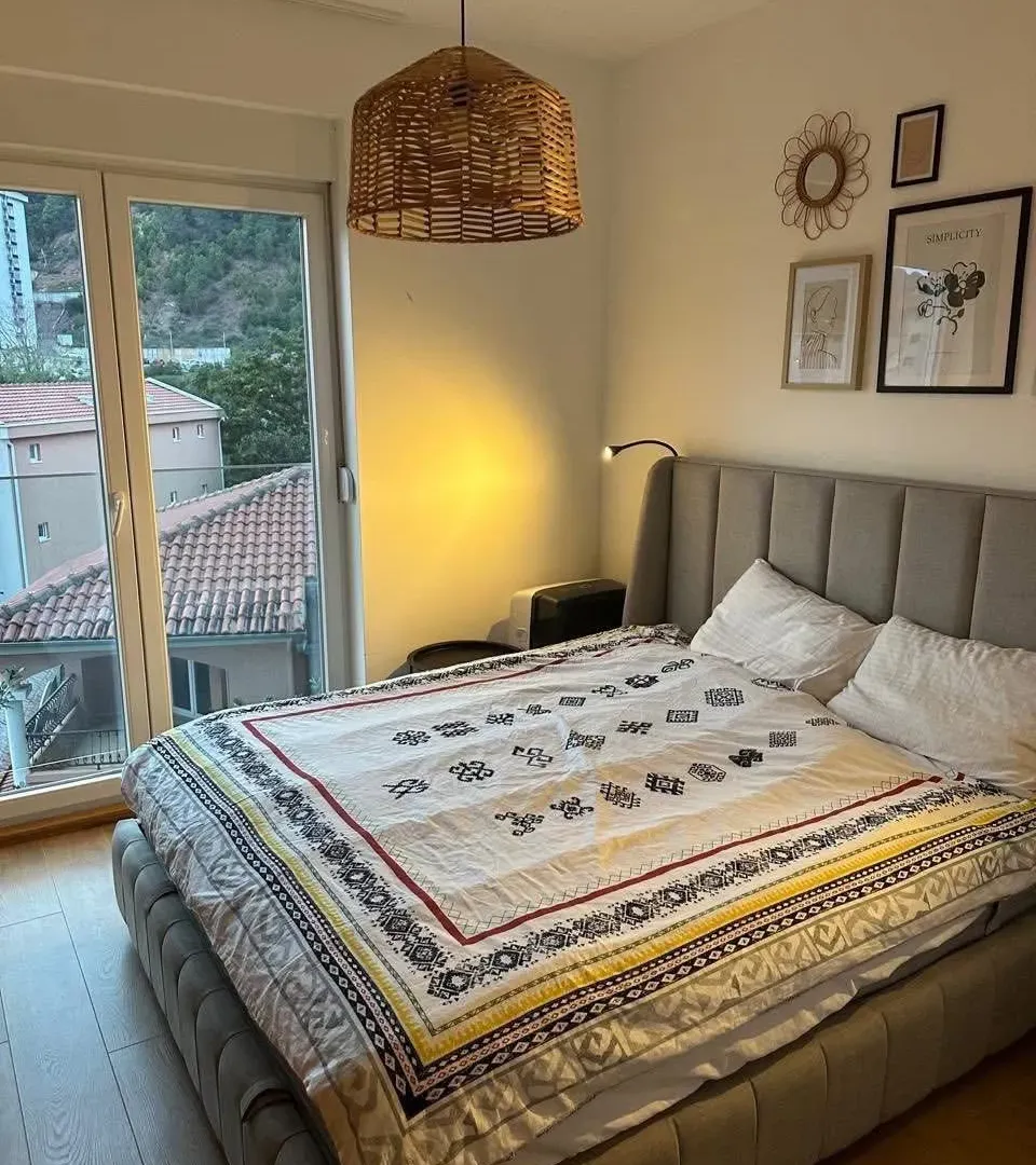 Rent, one bedroom apartment, 53m², Rozino, Budva