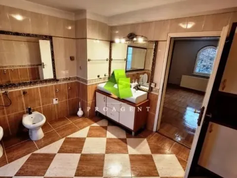 Rent, office space, 620m², Medijana, Niš - image 13