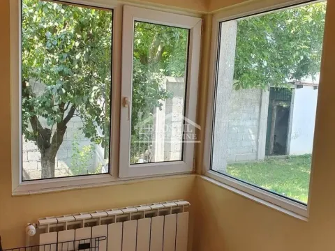 Prodaja, kuća, 155m², Ovča, Palilula Sve Podlokacije - image 17