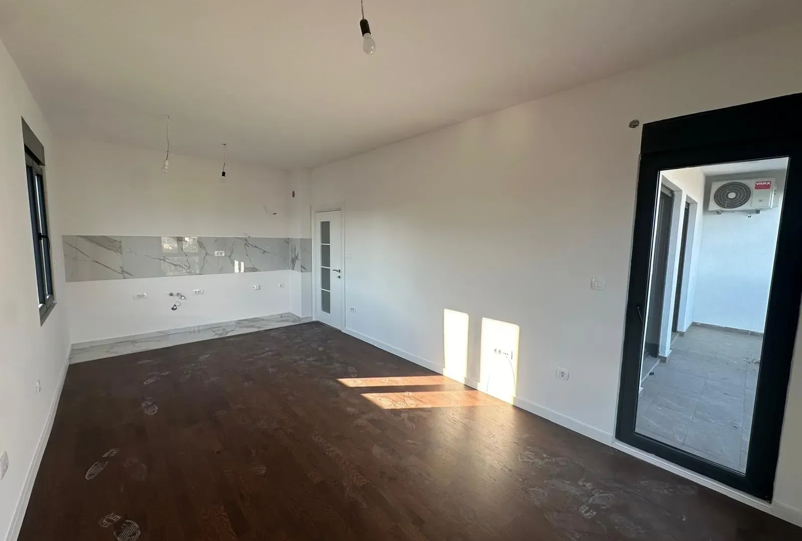 Prodaja, trosoban stan, 66m², Central Point, Podgorica