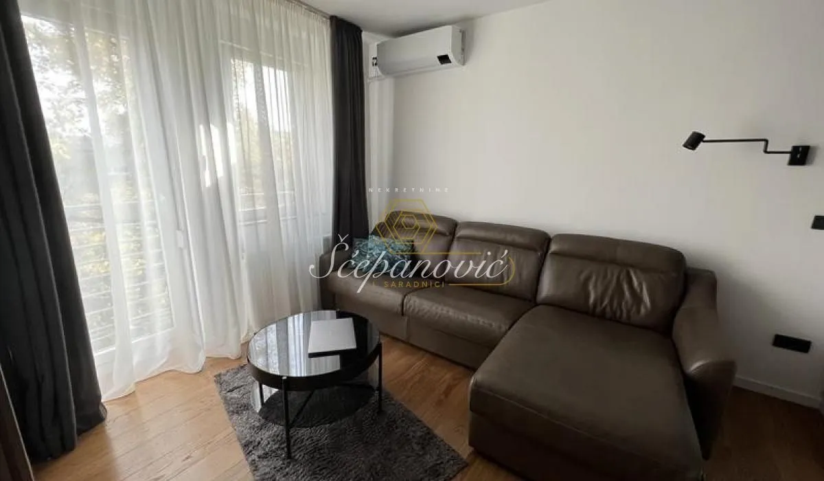Prodaja, stan, 26m², Rotkvarija, Novi Sad Sve Podlokacije