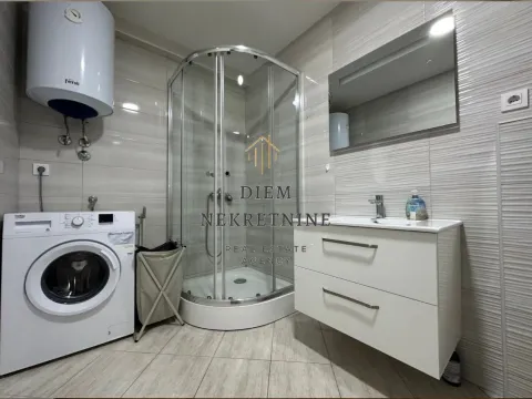 Prodaja, jednosoban stan, 59m², Šušanj, Bar - image 9