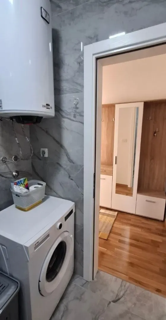 Izdavanje, jednosoban stan, 35m², Zagorič, Podgorica