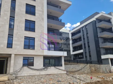 Prodaja, jednosoban stan, 52m², Gorica C, Podgorica - image 13