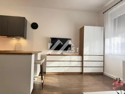 Izdavanje, stan, 28m², Novo naselje, Novi Sad - image 3