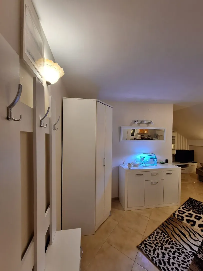 Rent, house, 75m², Donja Gorica, Podgorica