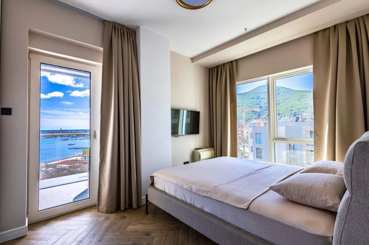 Sale, two bedroom apartment, 85m², Tre Canne, Budva