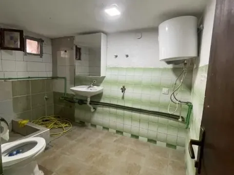 Sale, two bedroom apartment, 55m², Bar, Crna Gora - image 2