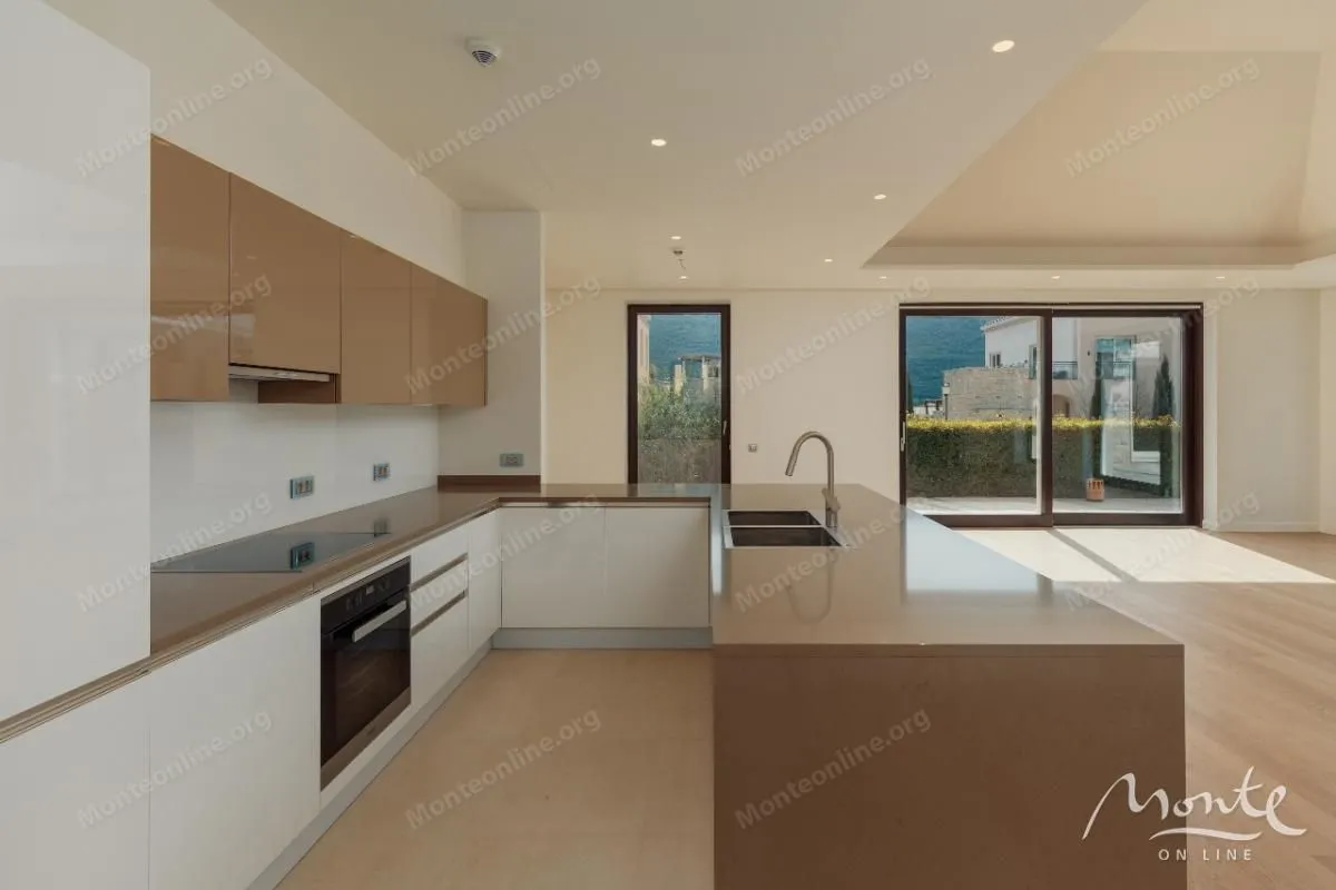 Prodaja, kuća, 287m², Kumbor, Herceg Novi