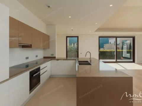Prodaja, kuća, 287m², Kumbor, Herceg Novi - image 11