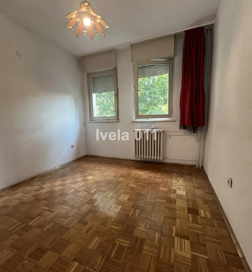 Prodaja, dvosoban stan, 70m², Brace Jerković, Voždovac Sve Podlokacije