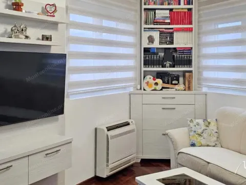 Prodaja, dvosoban stan, 56m², Stari Aerodrom, Podgorica - image 9