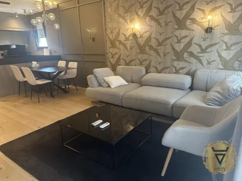 Izdavanje, četvorosoban stan, 100m², Novi Beograd Sve Podlokacije, Beograd - image 2