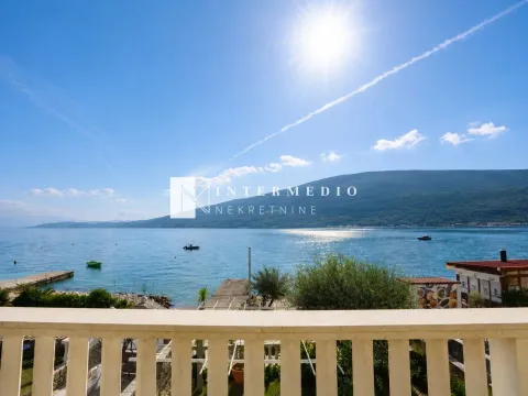 Prodaja, kuća, 169m², Đenovići, Herceg Novi - image 4