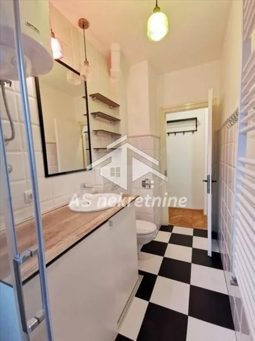 Rent, two bedroom apartment, 55m², Stari Grad, Beograd