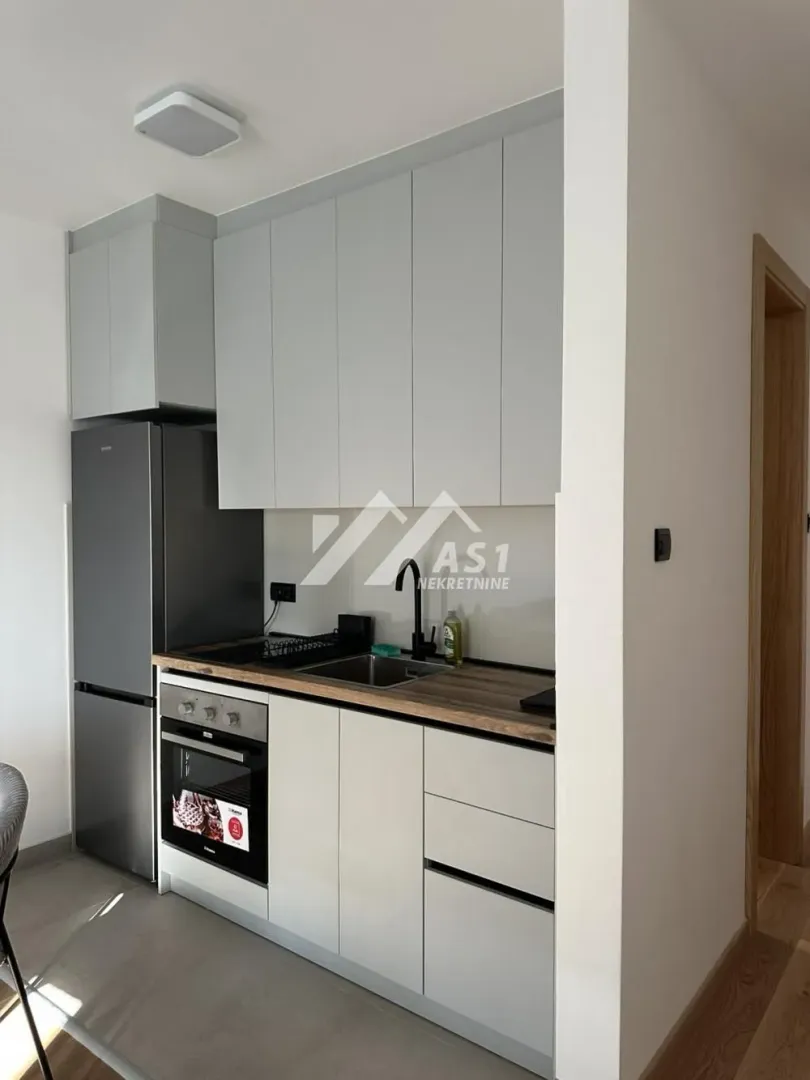 Izdavanje, jednosoban stan, 42m², Telep, Novi Sad Sve Podlokacije