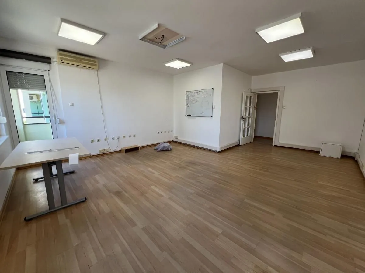 Rent, office space, 220m², Liman 1, Novi Sad Sve Podlokacije