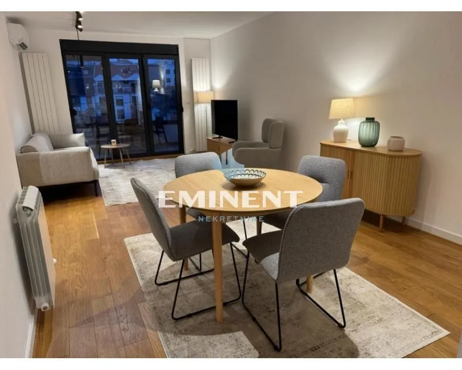 Rent, three bedroom apartment, 65m², Čubura, Beograd