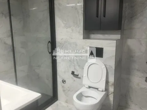 Izdavanje, dvosoban stan, 68m², Kalenić Pijaca, Vračar Sve Podlokacije - image 7