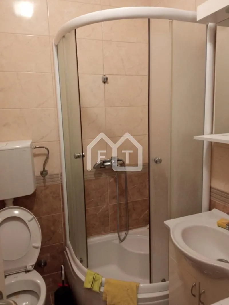 Prodaja, dvosoban stan, 45m², Zemun Gornji Grad, Zemun Sve Podlokacije
