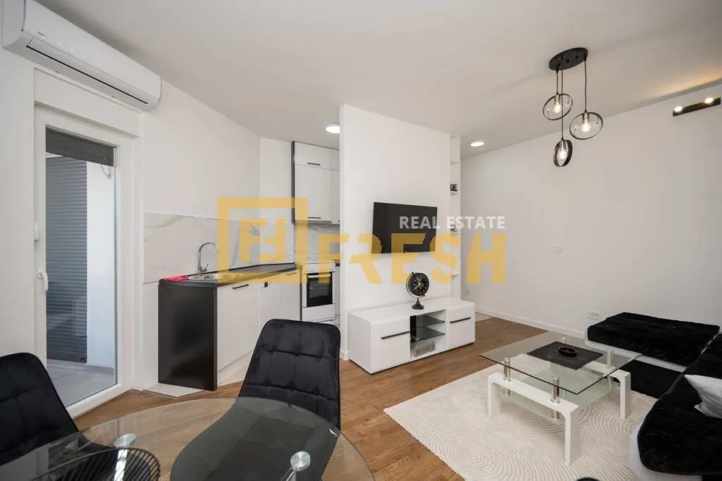 Izdavanje, jednosoban stan, 45m², Zagorič, Podgorica