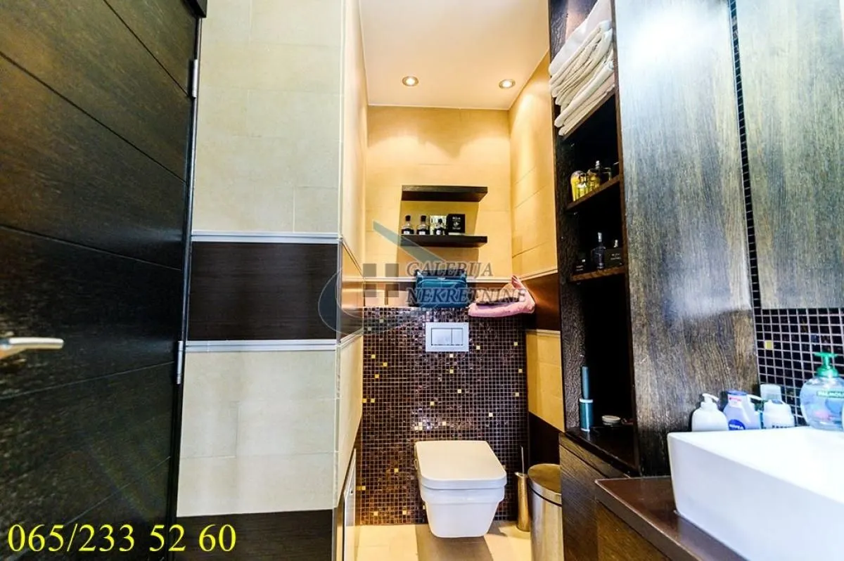 Prodaja, trosoban stan, 77m², Žarkovo, Beograd