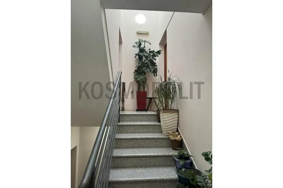 Sale, three bedroom apartment, 80m², Gradska Bolnica, Zvezdara Sve Podlokacije
