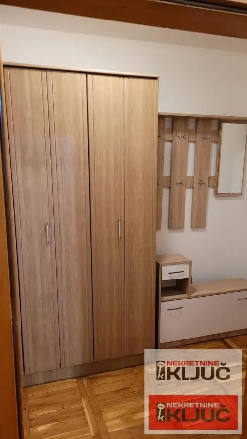 Prodaja, jednosoban stan, 38m², Bulevar Oslobodjenja, Novi Sad Sve Podlokacije